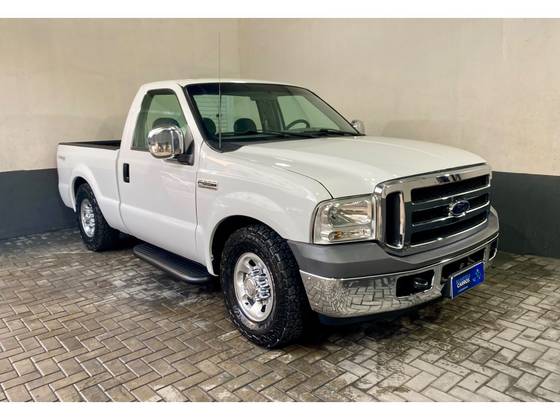 FORD F-250 4.2 XLT 4X2 CS TURBO INTERCOOLER DIESEL 2P MANUAL FORD F-250 4.2 XLT 4X2 CS TURBO INTERCOOLER DIESEL 2P MANUAL